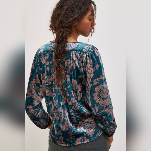 Anthropologie Faustine Blue Pink Velvet Peasant Blouse Women's Size Large NWT - Picture 3 of 15